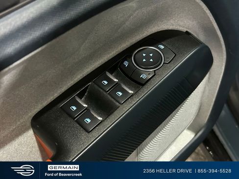 Used 2023 Ford Maverick XLT image 16