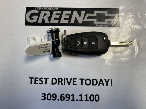 Used 2024 Chevrolet Trax RS w/ Driver Confidence Package FWD image 24