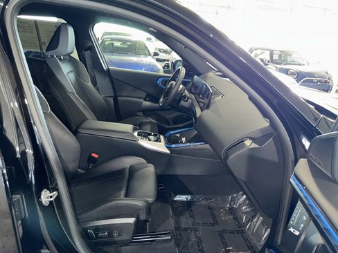Used 2025 BMW X3 xDrive30 AWD/4WD image 10