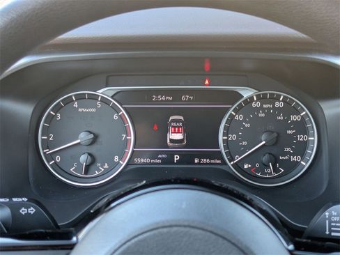 Certified 2023 Nissan Rogue SV image 27