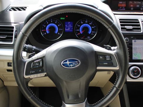 Used 2015 Subaru Crosstrek Touring w/ Popular Package #2 AWD/4WD image 10
