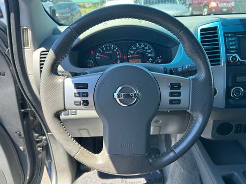 Used 2016 Nissan Frontier SV w/ SV Value Truck Package RWD image 19