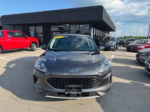 Used 2020 Ford Escape SE AWD/4WD image 2