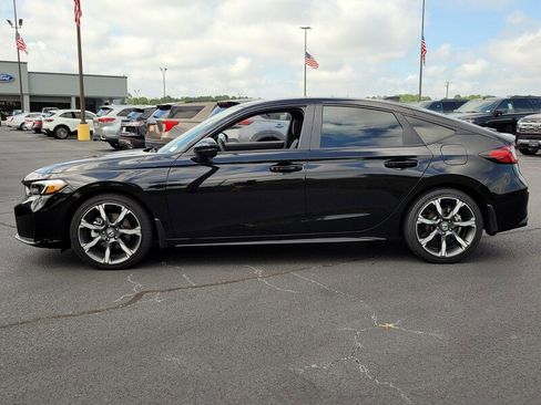 Used 2025 Honda Civic Sport Touring image 4