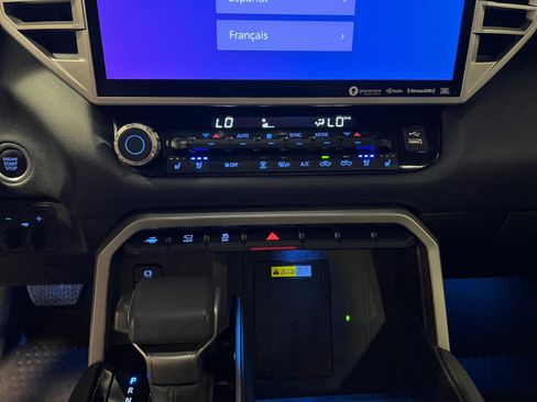 Used 2024 Toyota Tundra Limited image 19