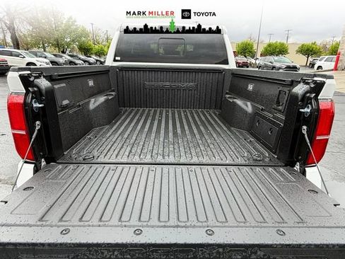 New 2026 Toyota Tacoma TRD Off-Road w/ TRD Off Road Upgrade Package AWD/4WD image 19