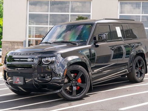 Used 2026 Land Rover Defender 130 X AWD/4WD image 2