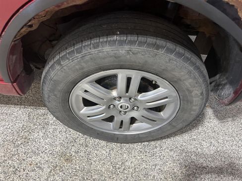 Used 2008 Mercury Mariner 4WD V6 image 24