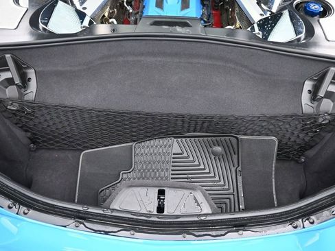 Used 2021 Chevrolet Corvette Stingray Preferred Cpe w/ Z51 Performance Package RWD image 21