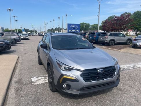 Used 2025 Subaru Crosstrek 2.5i Sport image 2