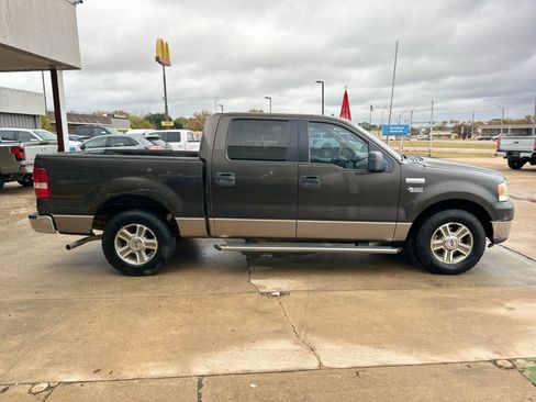 Used 2005 Ford F150 XLT image 9