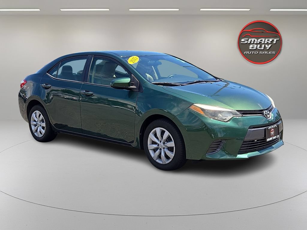 Used 2015 Toyota Corolla LE FWD image 4