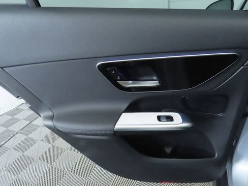 Certified 2025 Mercedes-Benz GLC 300 image 26