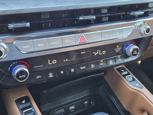 Used 2024 Kia Telluride SX Prestige X-Line image 21