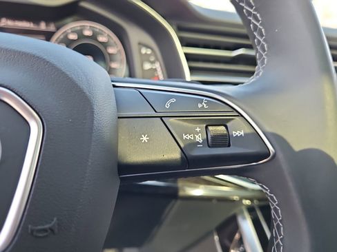 Used 2025 Audi Q7 2.0T Premium w/ Convenience Plus Package image 27