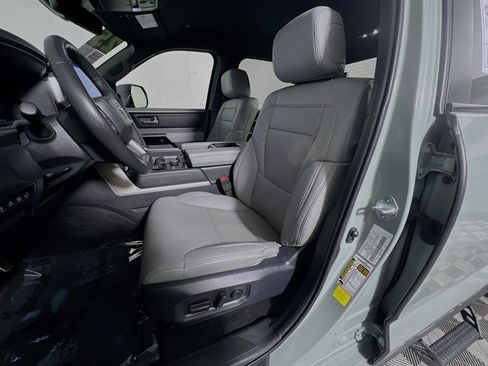 Used 2025 Toyota Tundra Limited w/ TRD Off-Road Package image 15