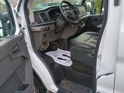 Used 2023 Ford Transit 250 Medium Roof AWD w/ Load Area Protection Package image 20