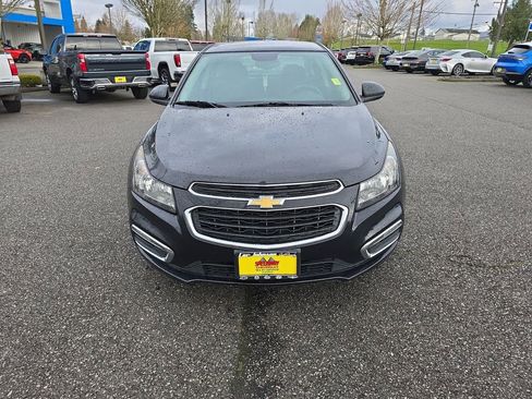Certified 2015 Chevrolet Cruze LT image 9