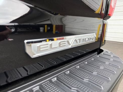 Used 2024 GMC Sierra 1500 Elevation w/ Elevation Premium Package AWD/4WD image 27
