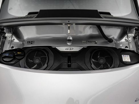 Used 2023 Porsche 911 GT3 RWD image 3