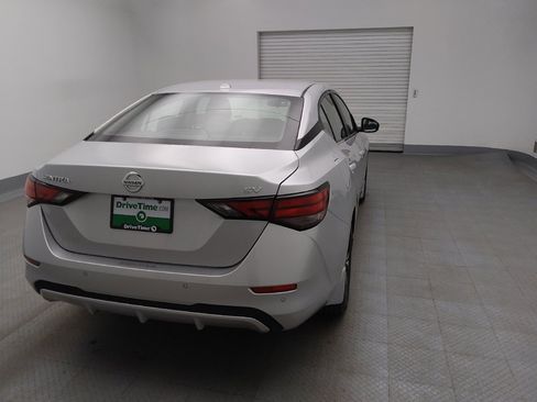 Used 2020 Nissan Sentra SV image 7