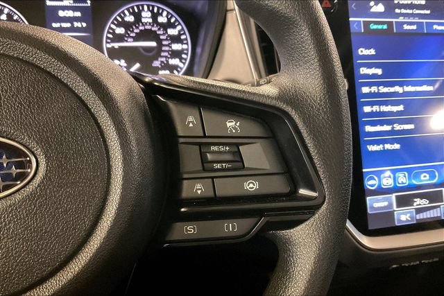 Used 2025 Subaru Crosstrek 2.5i Premium AWD/4WD image 19