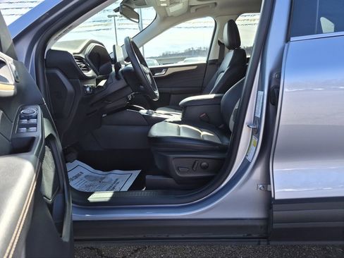 Used 2022 Ford Escape Titanium w/ Titanium Elite Package image 12