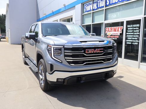 New 2026 GMC Sierra 1500 SLT w/ SLT Premium Package AWD/4WD image 2