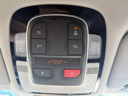 Used 2023 Hyundai Santa Fe SEL AWD/4WD image 34