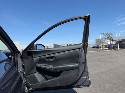 Used 2024 Nissan Sentra SV w/ All-Weather Package image 15