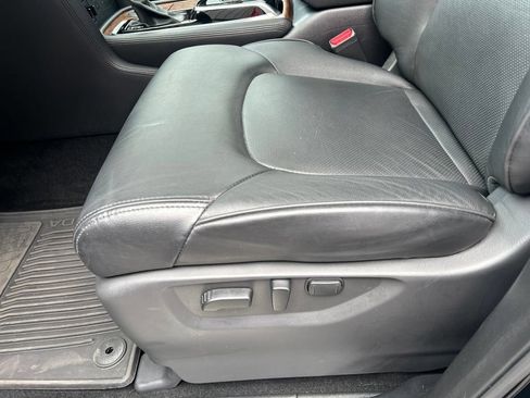 Certified 2024 Nissan Armada SL w/ Captain's Chairs Package RWD image 23