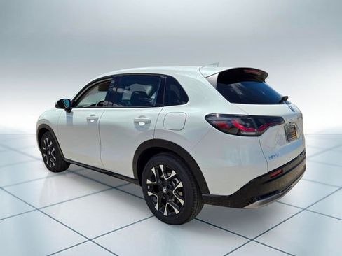 New 2026 Honda HR-V EX-L image 3