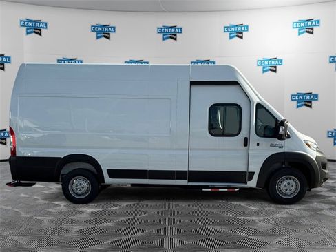 New 2024 RAM ProMaster 3500 w/ Delivery Van Package image 6