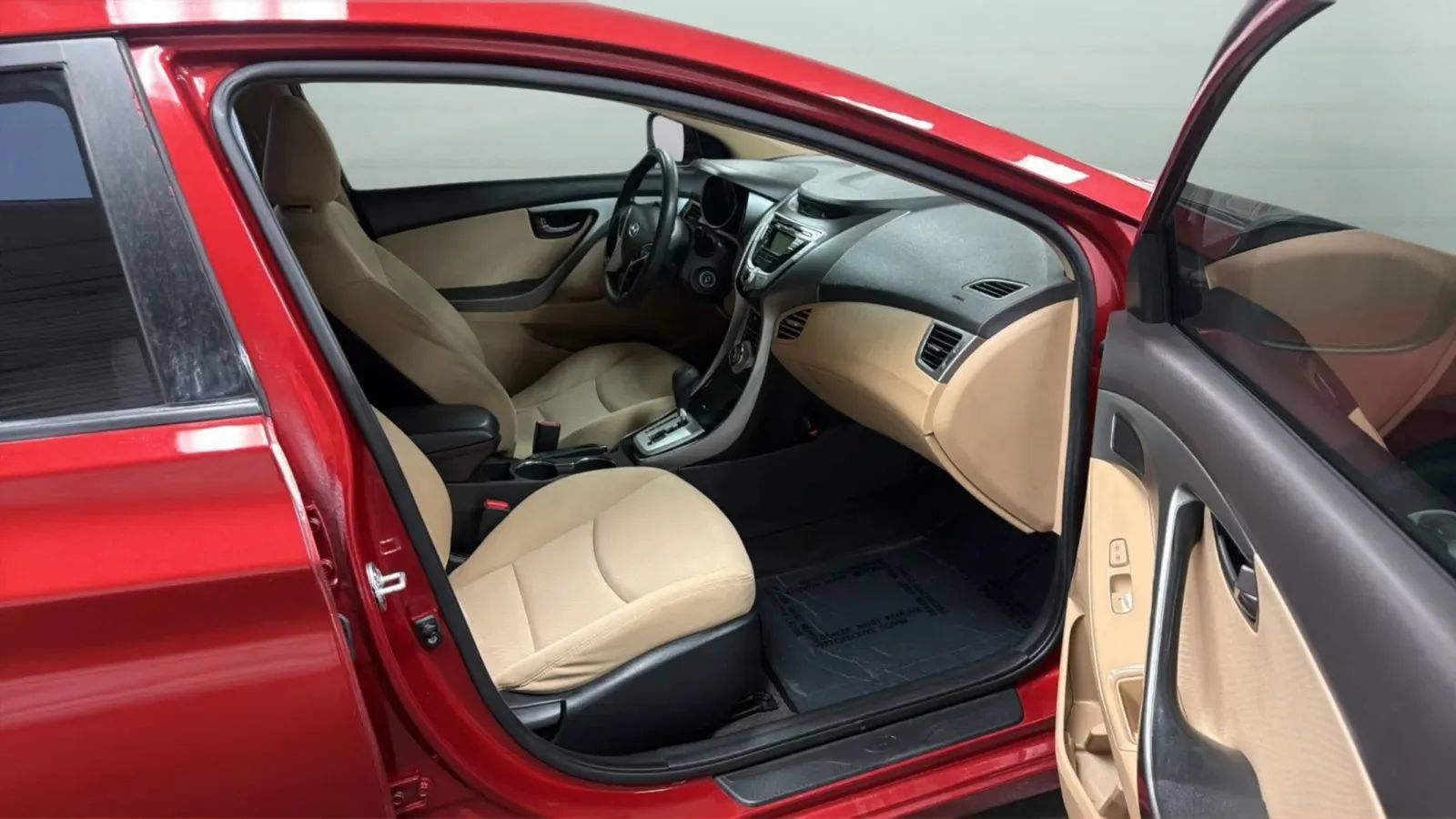 Used 2012 Hyundai Elantra GLS w/ Preferred Pkg 3 FWD image 20