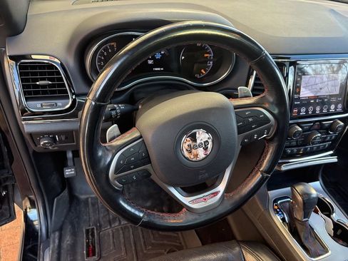 Used 2020 Jeep Grand Cherokee Trailhawk w/ Trailhawk Luxury Group image 14