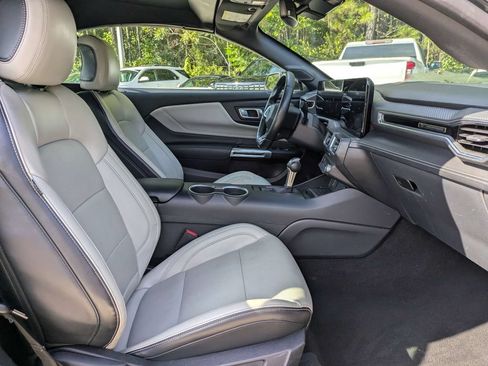 Used 2024 Ford Mustang Premium RWD image 13