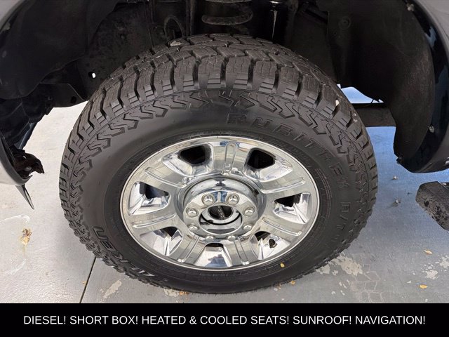 Used 2015 Ford F250 Lariat w/ Lariat Ultimate Package AWD/4WD image 5