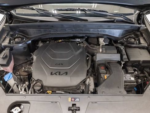 Certified 2025 Kia Telluride S AWD/4WD image 3