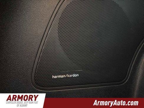 Used 2023 Hyundai Santa Fe Limited image 29