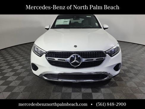 New 2026 Mercedes-Benz GLC 300 GLC 300 image 2