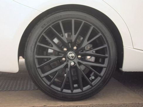 Used 2019 Lexus IS 300 F Sport w/ F Sport Package RWD image 10