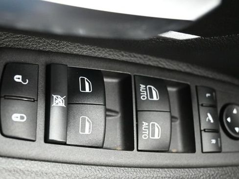 Used 2022 RAM 1500 Big Horn AWD/4WD image 24
