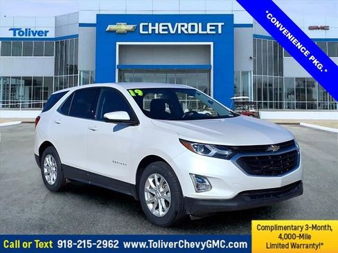 Used 2019 Chevrolet Equinox LT image 1