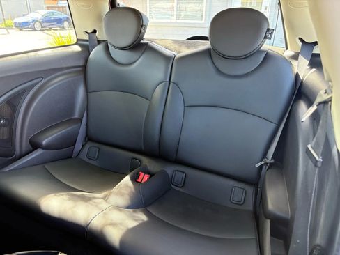 Used 2012 MINI Cooper Hardtop FWD image 11