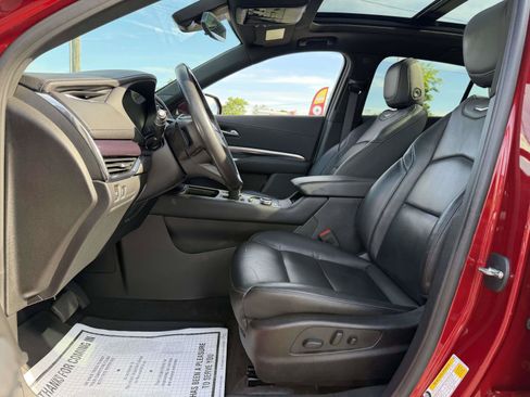 Certified 2023 Cadillac XT4 Luxury w/ Cold Weather Package AWD/4WD image 20