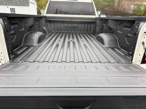 New 2026 GMC Sierra 3500 SLE image 16