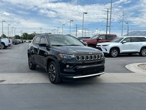 Used 2023 Jeep Compass Limited AWD/4WD image 10