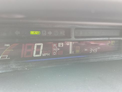 Used 2014 Toyota Prius V Three FWD image 38