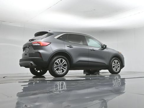 Certified 2022 Ford Escape SEL AWD/4WD image 50