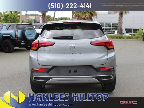 Used 2025 Buick Encore GX Preferred FWD image 8
